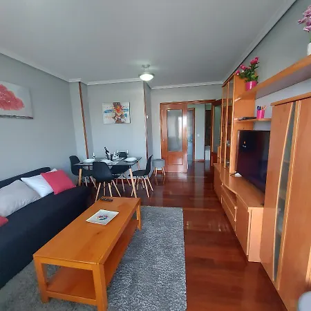 Bonito Piso Con Garaje Y Piscina A 8 'Centro Apartment Castro Urdiales Exterior photo